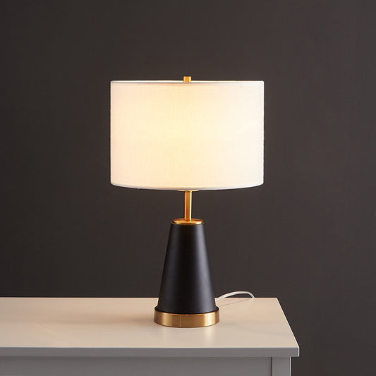 Modern Minimalist Bedroom Bedside Lamp